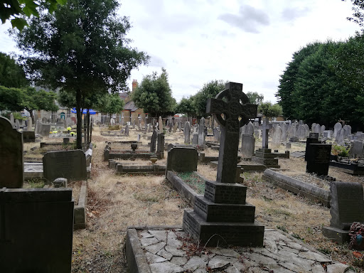 Queen’s Road Cemetery - Thumbnail