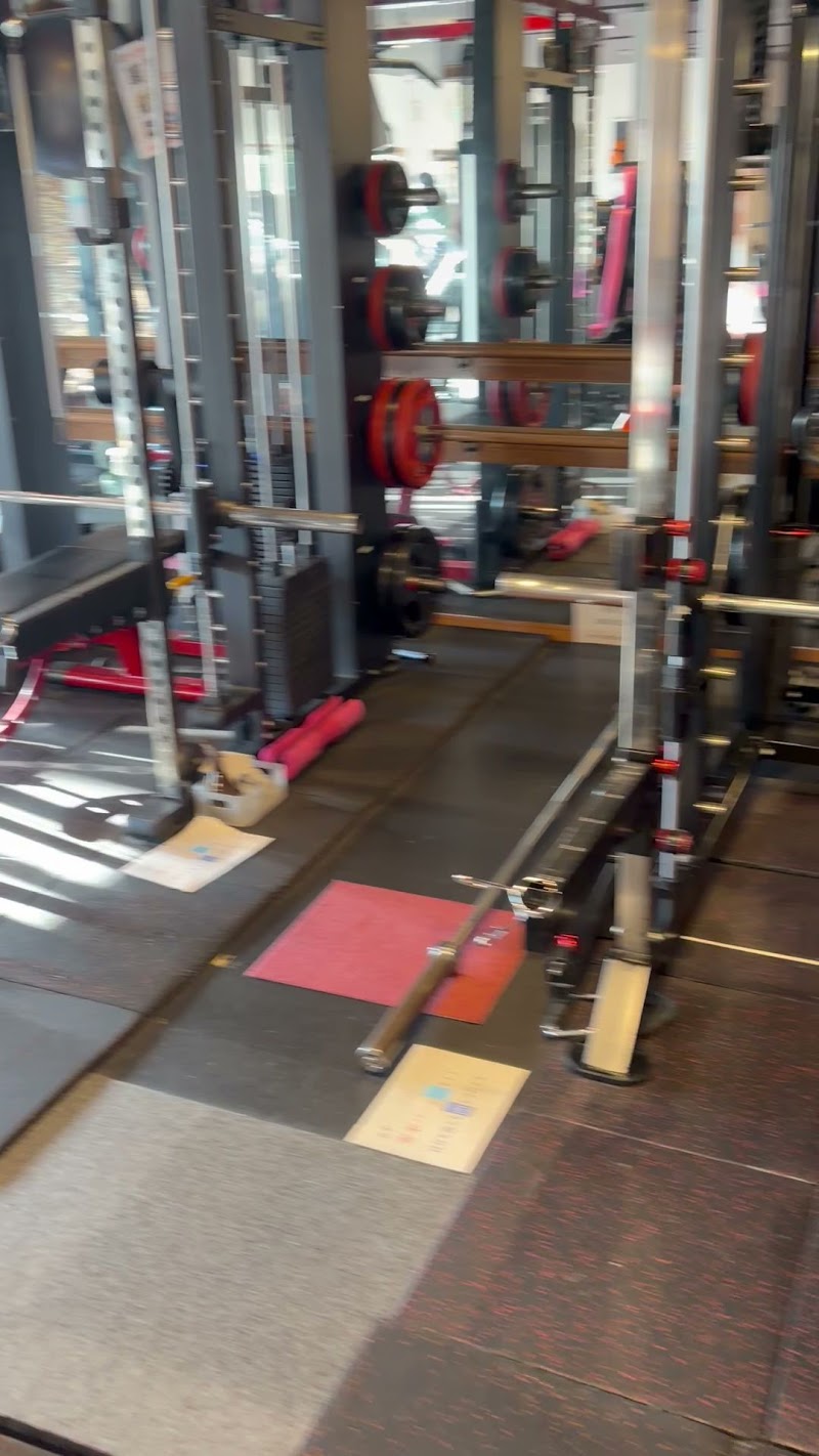 スポーツジムシゲキング松井山手本店