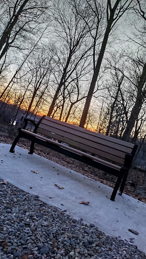 Lake Rogerene Trailhead