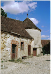 Photo n°3 de CHATEAU DE LA MOTHE LE HAYER à Marcilly-le-Hayer (Chambre d'hôtes)