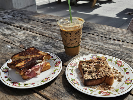 Saint Bread - Visual