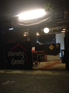 Warung Garasi, Author: Warung Garasi