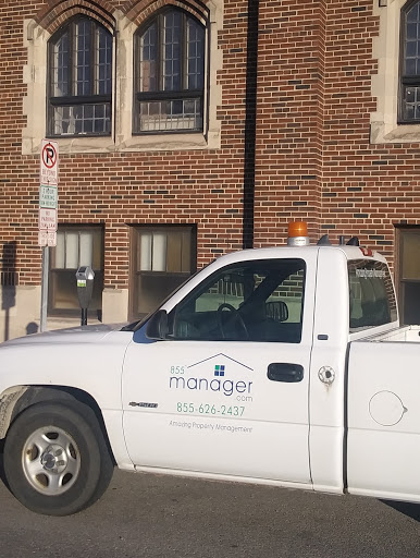 855 Manager - Property Management & Realty - Thumbnail