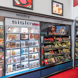 Photo n°9 de Nocibé - DIEPPE GRANDE RUE à Dieppe (Institut de massages)