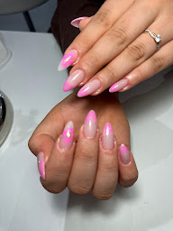 Photo n°2 de Flawless à Villeurbanne (Salon de coiffure)