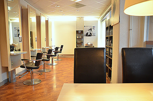 Jon Karelse Intercoiffure - Thumbnail