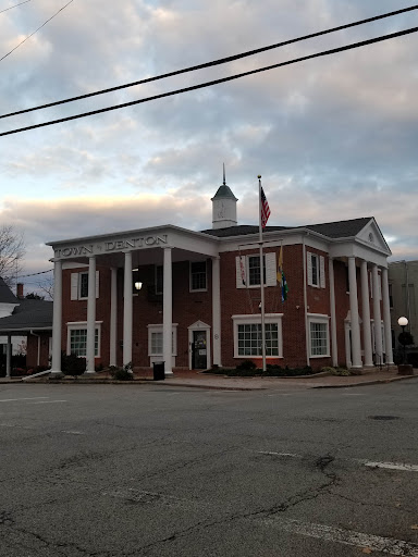 Denton Town Hall - Thumbnail