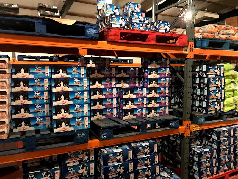 Mega Pet Warehouse photo 2