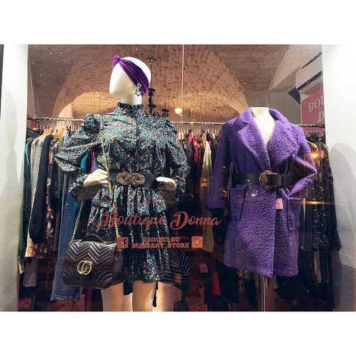 M'amart Store - Visual