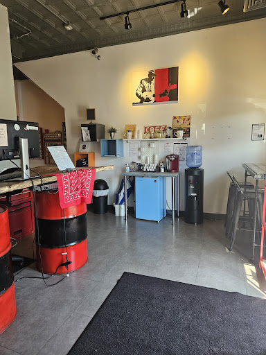 Girls Auto Clinic Repair Center Gallery - United States
