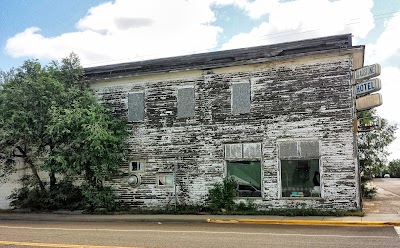 Gladstone Hotel