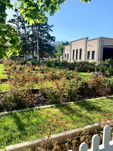 Veteran's Memorial and Rose Garden - Thumbnail