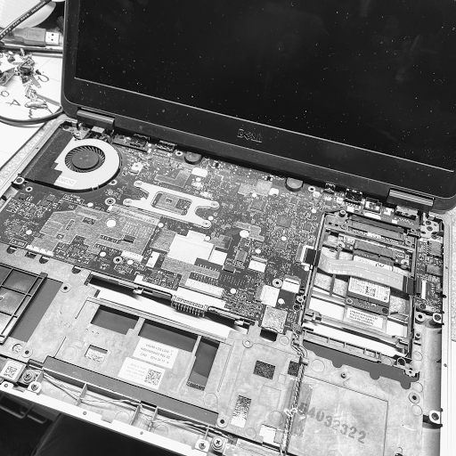 Micro-Center : Création site internet | Dépannage informatique | Vidéo surveillance - Thumbnail