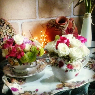 Photos of D&iacute;galo con Flores