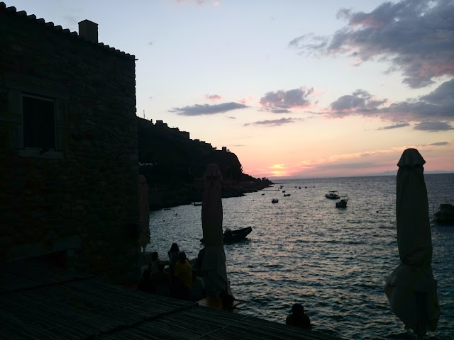Limeni