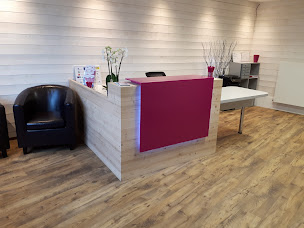 Photo n°18 de Longuein à Abbeville (Service de pose de parquet)