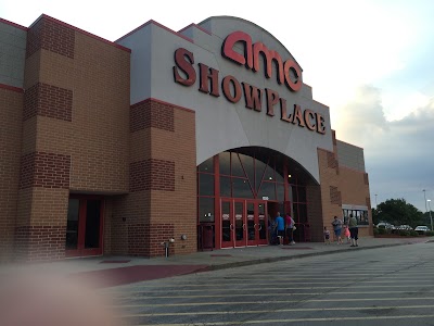 Photos of AMC Showplace New Lenox 14