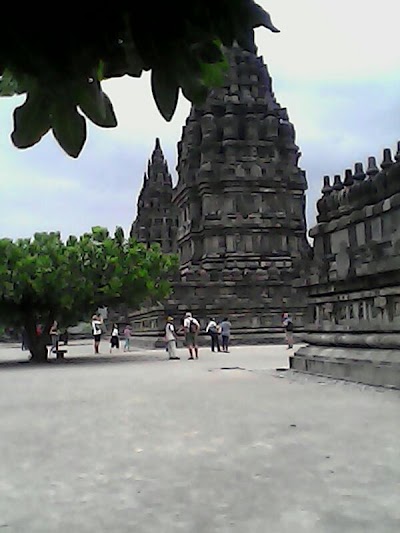 Photos of Candi Nandi
