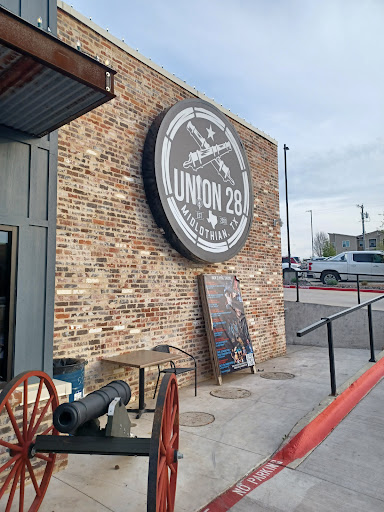 Union 28 - Visual