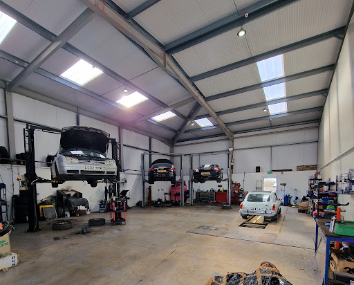 Hinton vehicle services limited - United Kingdom