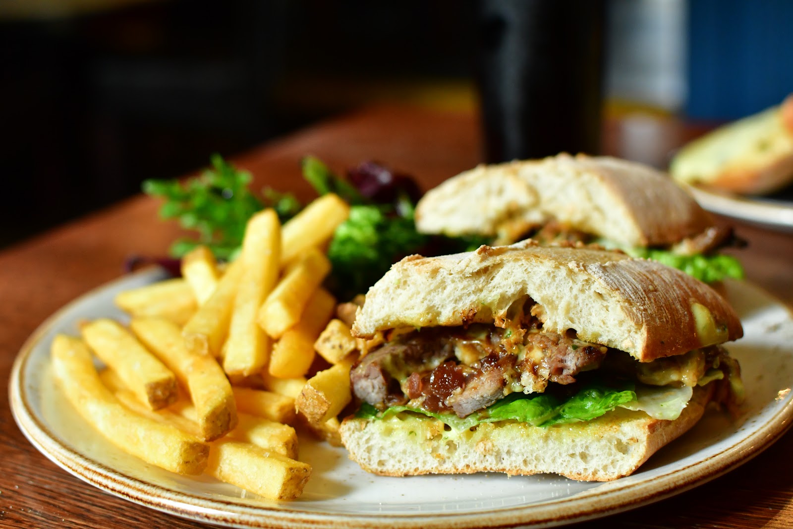 Millers Bar & Food — photo 9