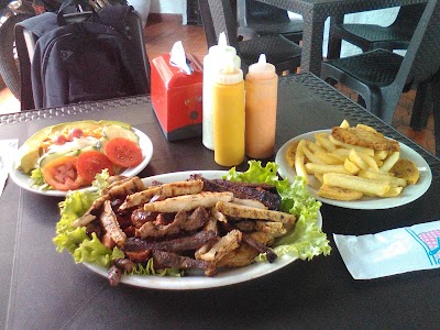 Photos of Carb&oacute;n Y M&aacute;s
