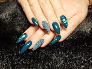 Photo n°13 de Angynail à Saint-Amand-les-Eaux (Salon de manucure)