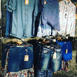 Photo n°13 de Addict à Ruoms (Magasin de chaussures)