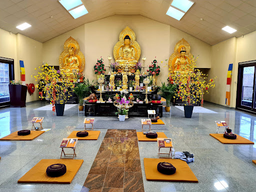 Chua Van Hanh - New Van Hanh Pagoda - Thumbnail