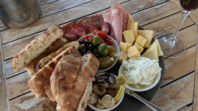 Panton Hill Vineyard & Winery