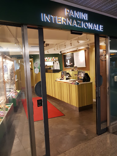 Panini Internazionale | Östermalmstorg T-bana Gallery - Sweden