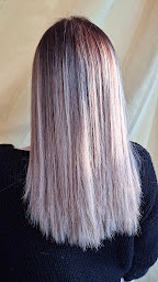 Photo n°3 de Minute Beauté à Urrugne (Salon de coiffure)