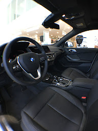 Photo n°40 de BMW Bayard Auto Moto à Gap (Concessionnaire de motos d'occasion)