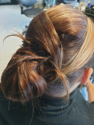 Photo n°14 de Salon Line Coiff à Wittenheim (Salon de coiffure)