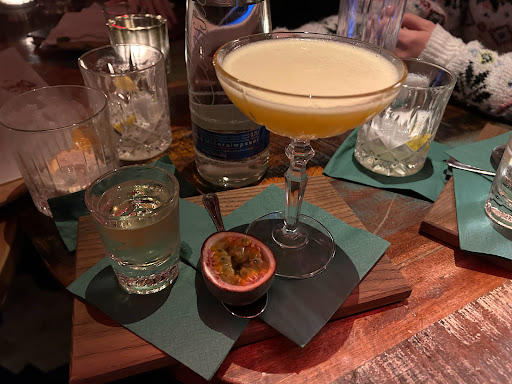 Wallace Bar - Visual