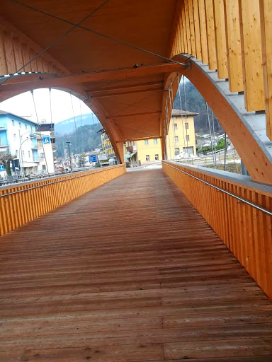 Ponte ciclopedonale in legno. - Thumbnail
