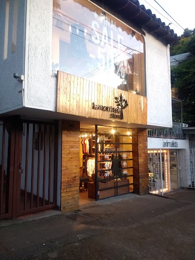 Photos of lemon tree store