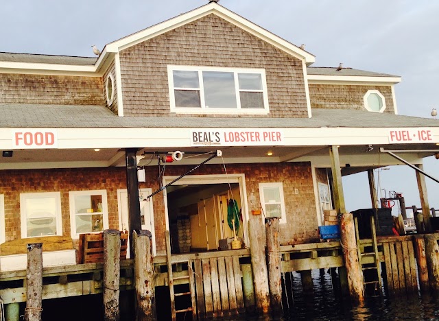 Beal's Lobster Pier