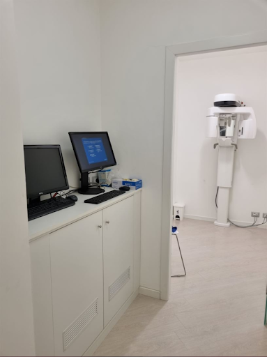 Studio Dentistico Salus - Thumbnail