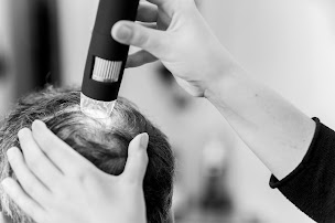 Photo n°34 de Ondu'line à Thorigny-sur-Oreuse (Magasin de perruques)