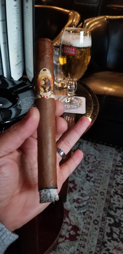 Ale House Cigar Bar