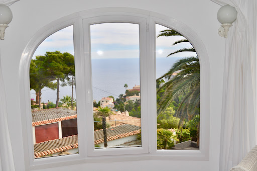 Crystal Windows - Visual