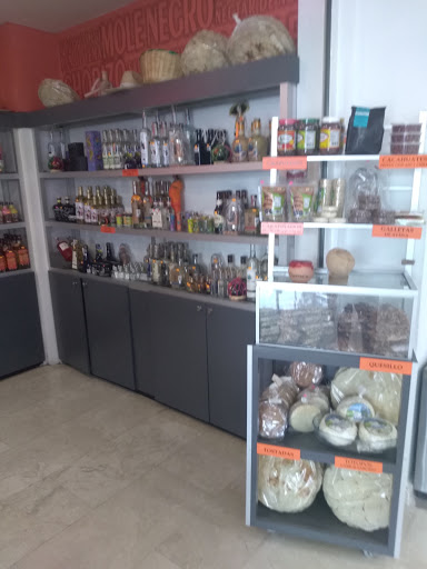 La Calenda Delicatessen Gallery - Mexico