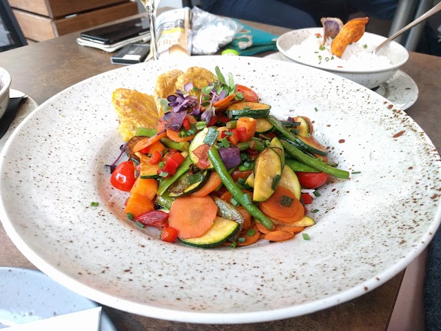 QERO Peruvian Cuisine & Bar
