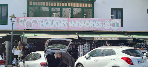 Holiday Memories - Thumbnail