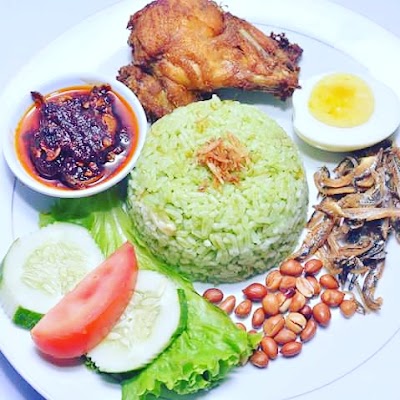 Photos of NA7WA-Nasi Ayam 7 Warna