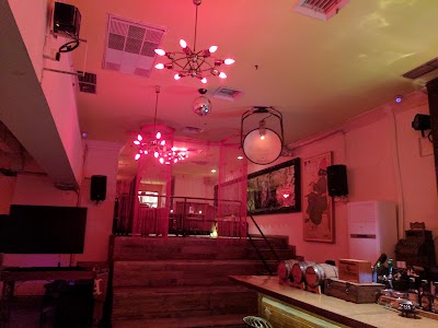 bar