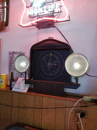 Tuffy's Bar - Visual