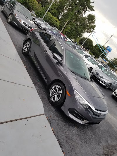 car-dealer