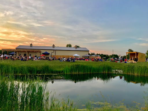 Urban Vines Winery & Brewery - Thumbnail